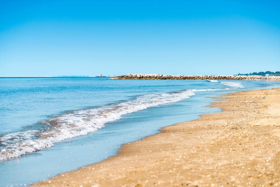 Nearby landmark, Day, Natural landscape, Beach, Sea view