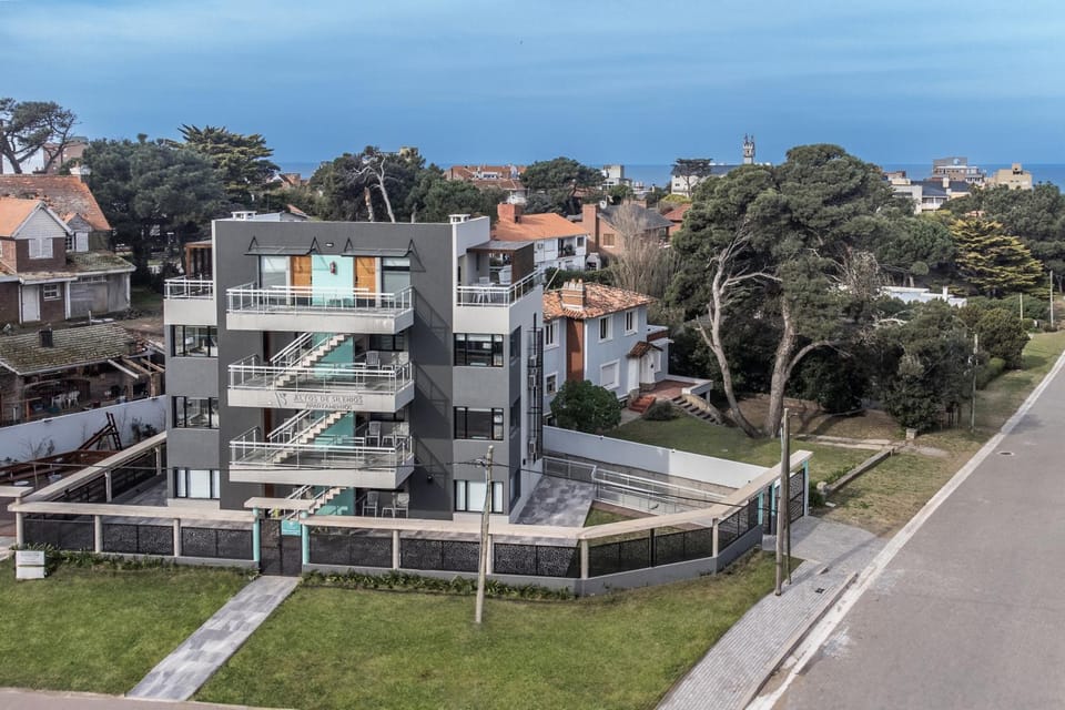 Property building, Sea view