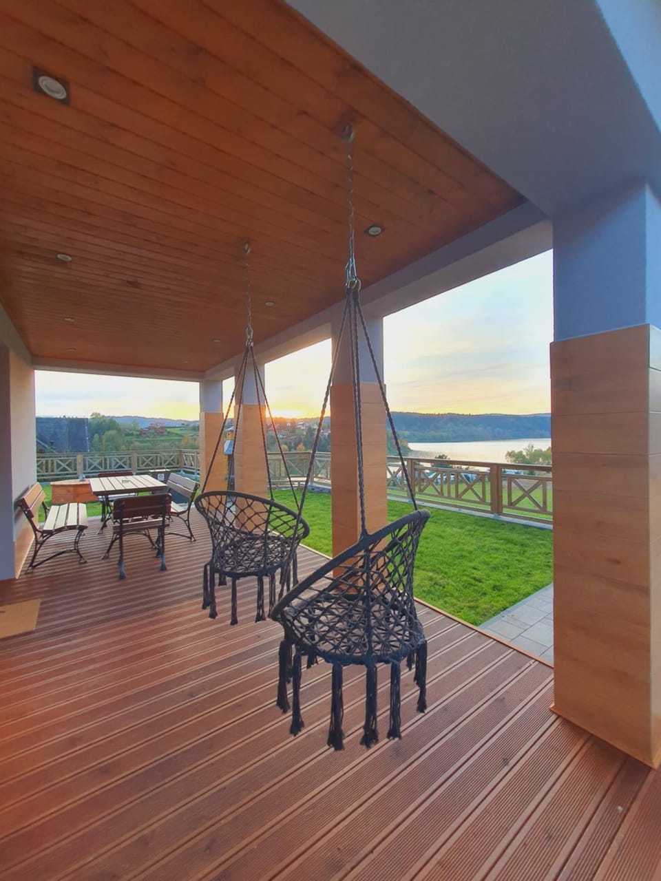 Patio, Day, Natural landscape, BBQ facilities, View (from property/room), Balcony/Terrace, Balcony/Terrace, sunbed