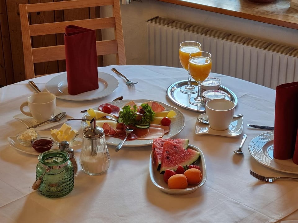Food and drinks, Food, Breakfast, Buffet breakfast