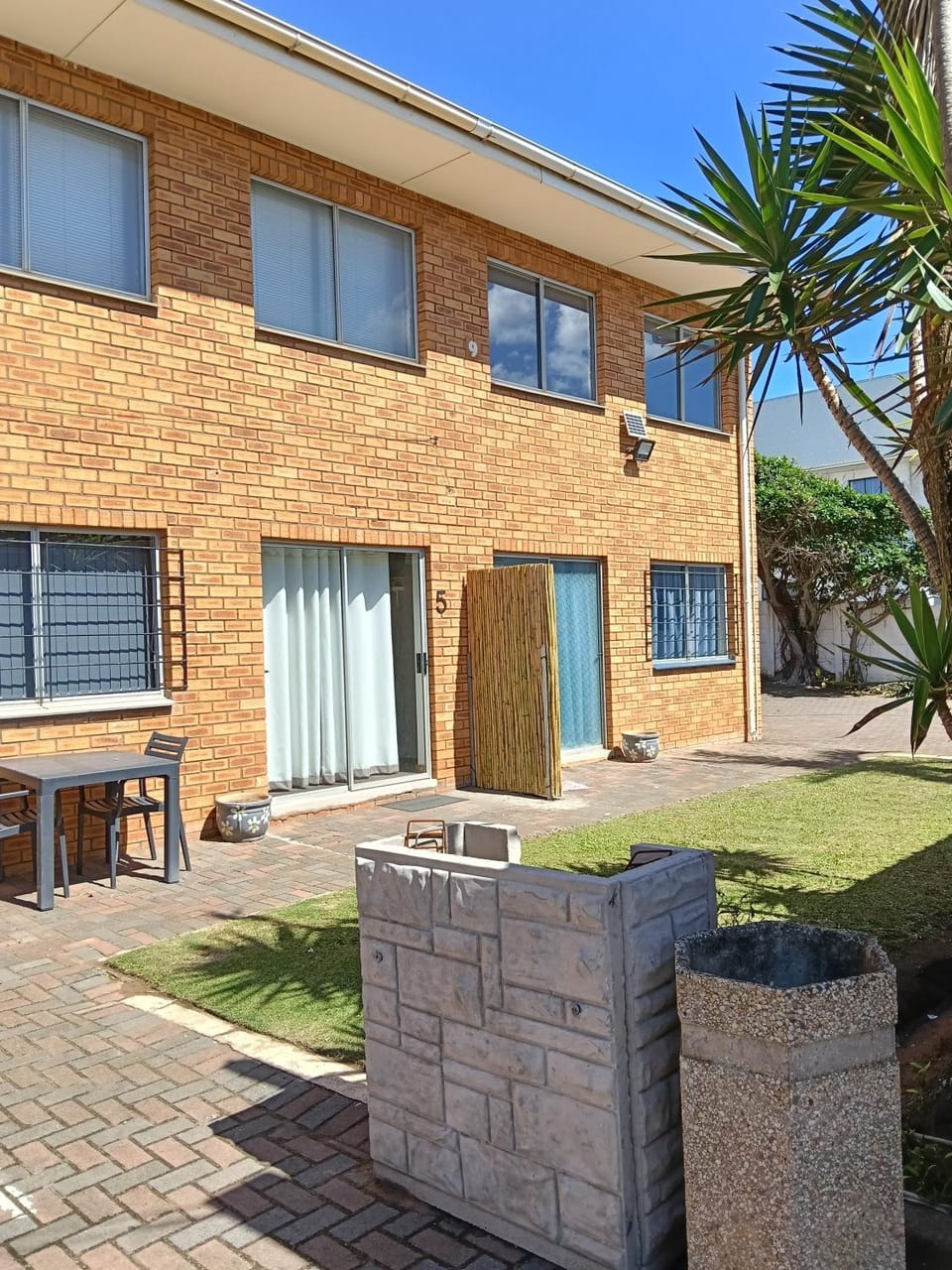 5 Bayview Gonubie Seaside Apartment in Eastern Cape