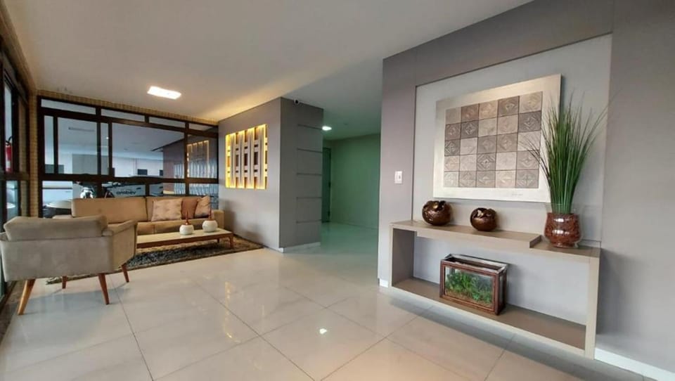 Day, Lobby or reception