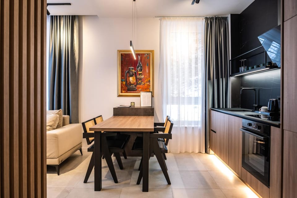 Kitchen or kitchenette, Living room, Dining area