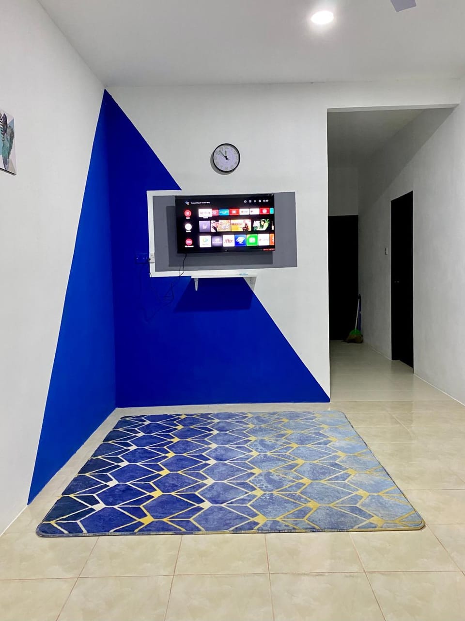 Communal lounge/ TV room, TV and multimedia, Living room