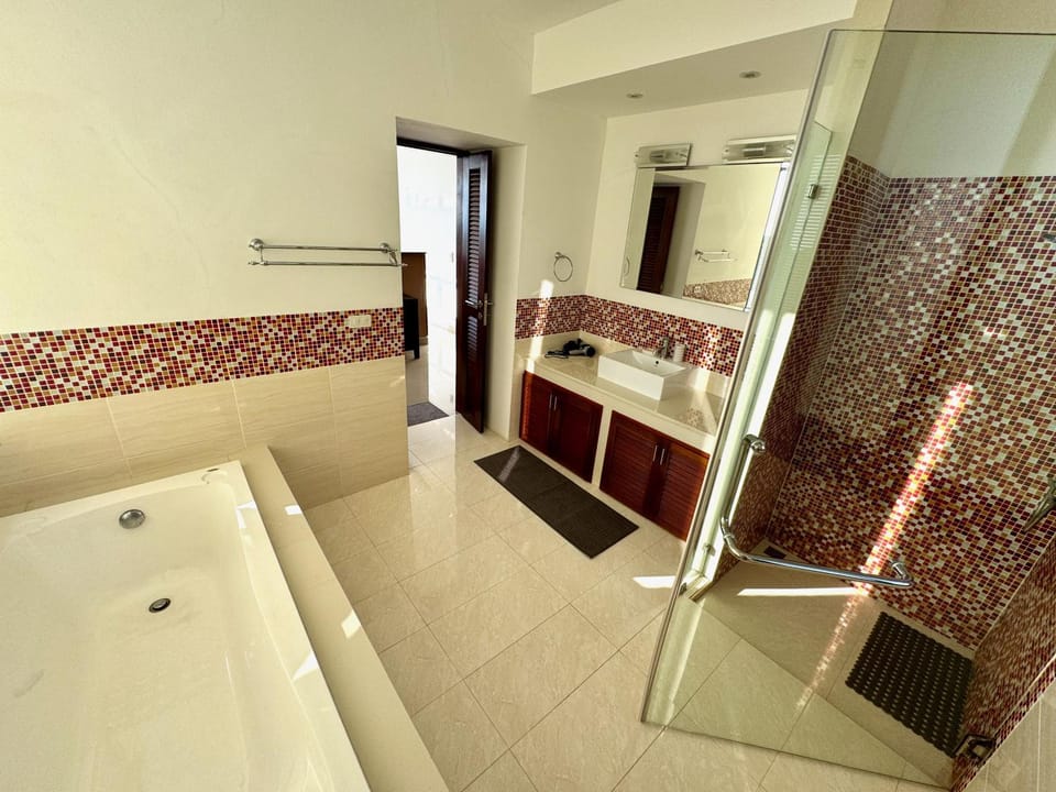 Shower, Bathroom, Photo of the whole room, Bath