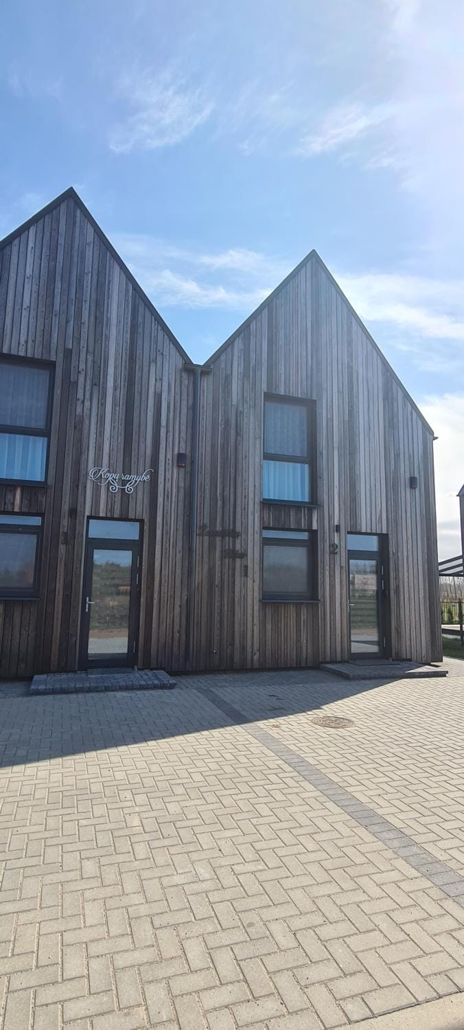 Property building, Day