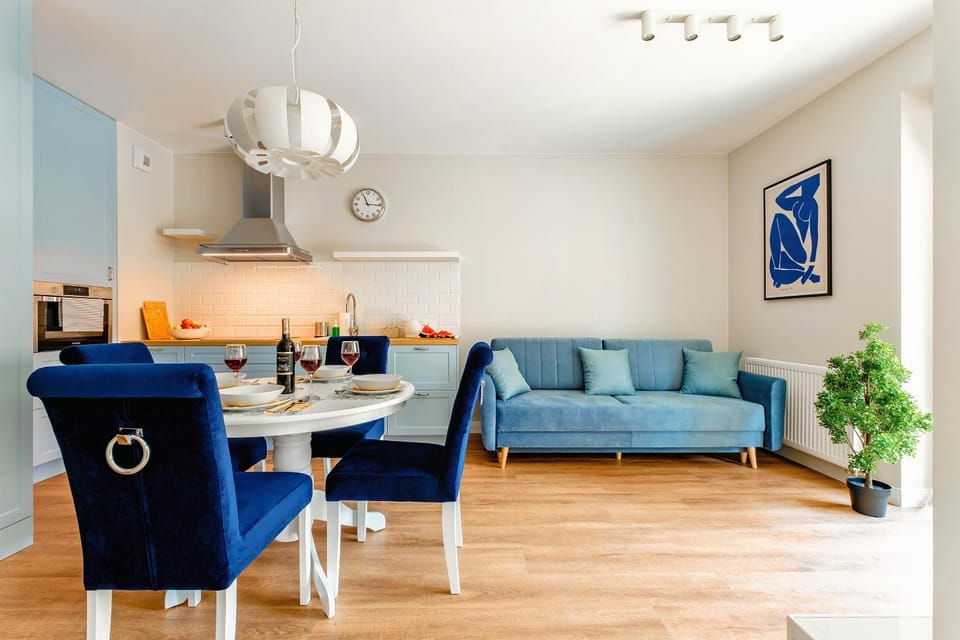 Kitchen or kitchenette, Living room, Dining area
