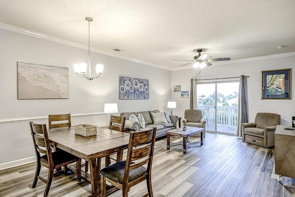 The Perfect Getaway at Wickham Dr Apartment in Carolina Forest