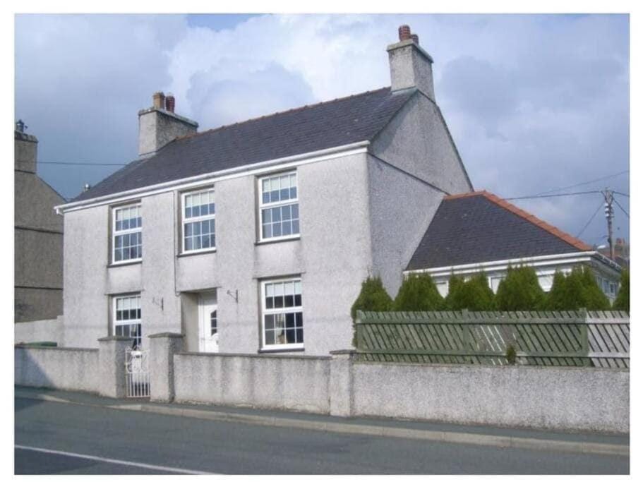 Bryn Derwen House in Wales