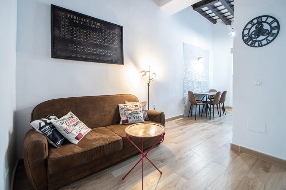 TV and multimedia, Living room, Dining area