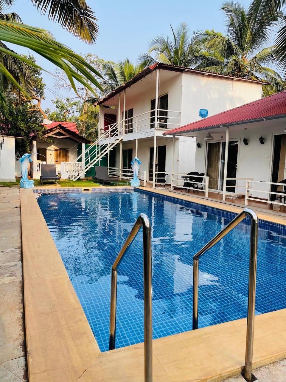 Pool view, Swimming pool