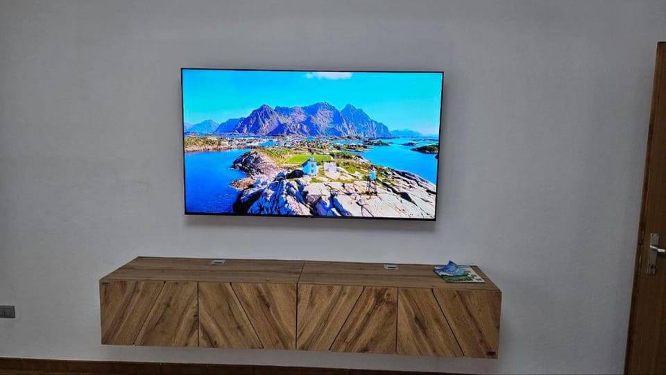 TV and multimedia, internet