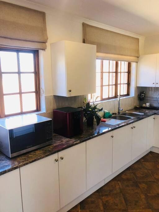 Cipresso Guesthouse Villa in Gauteng