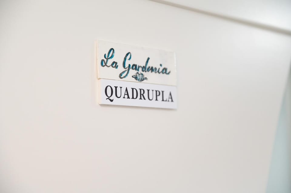 La Magnolia Rooms Bed and Breakfast in Campania