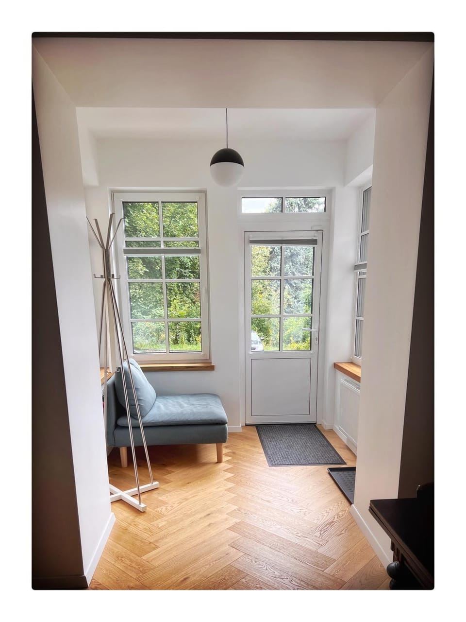 NEW! WARM and COSY apartment with private ENTRANCE and PARKING in a city center Apartment in Vilnius