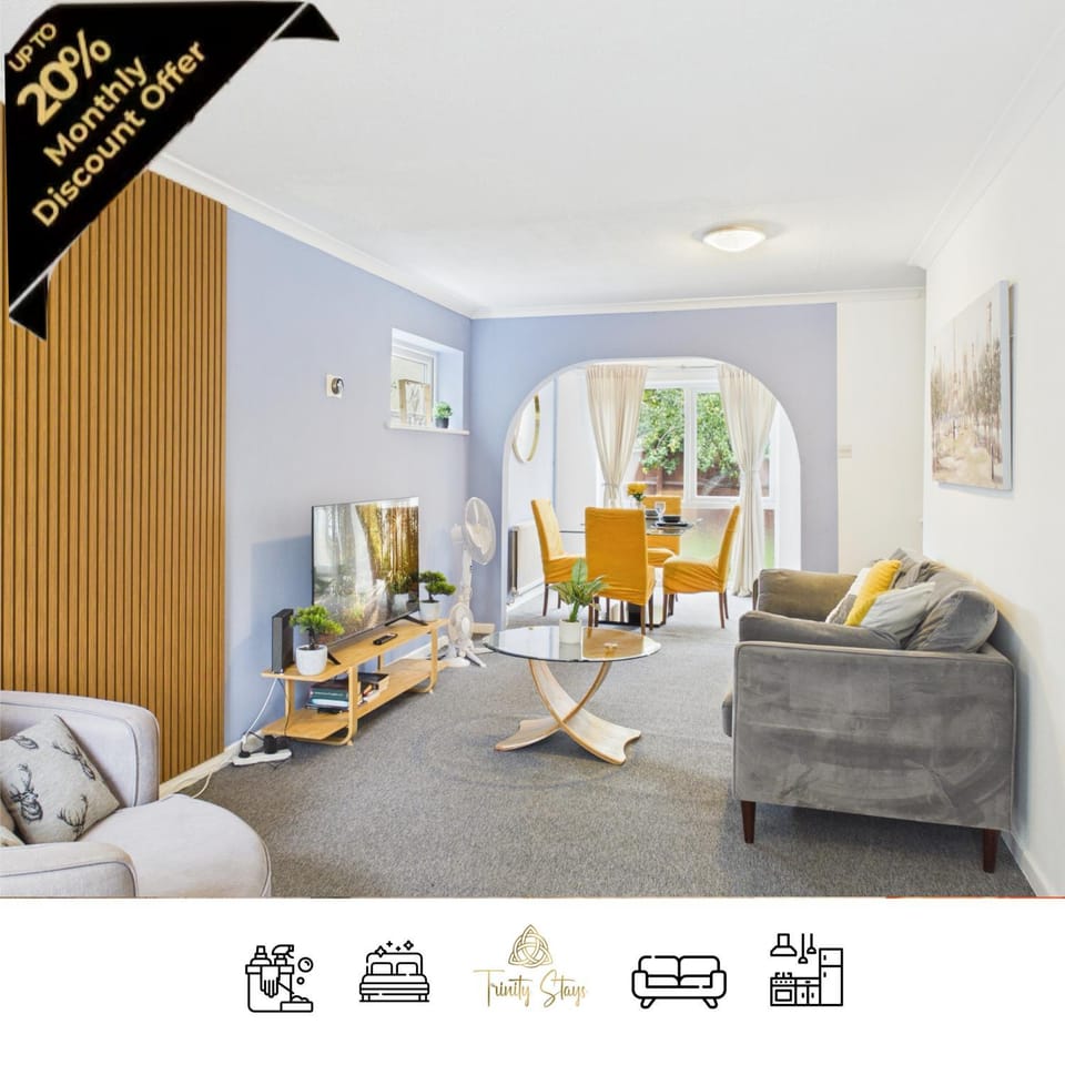 Communal lounge/ TV room, TV and multimedia, Living room