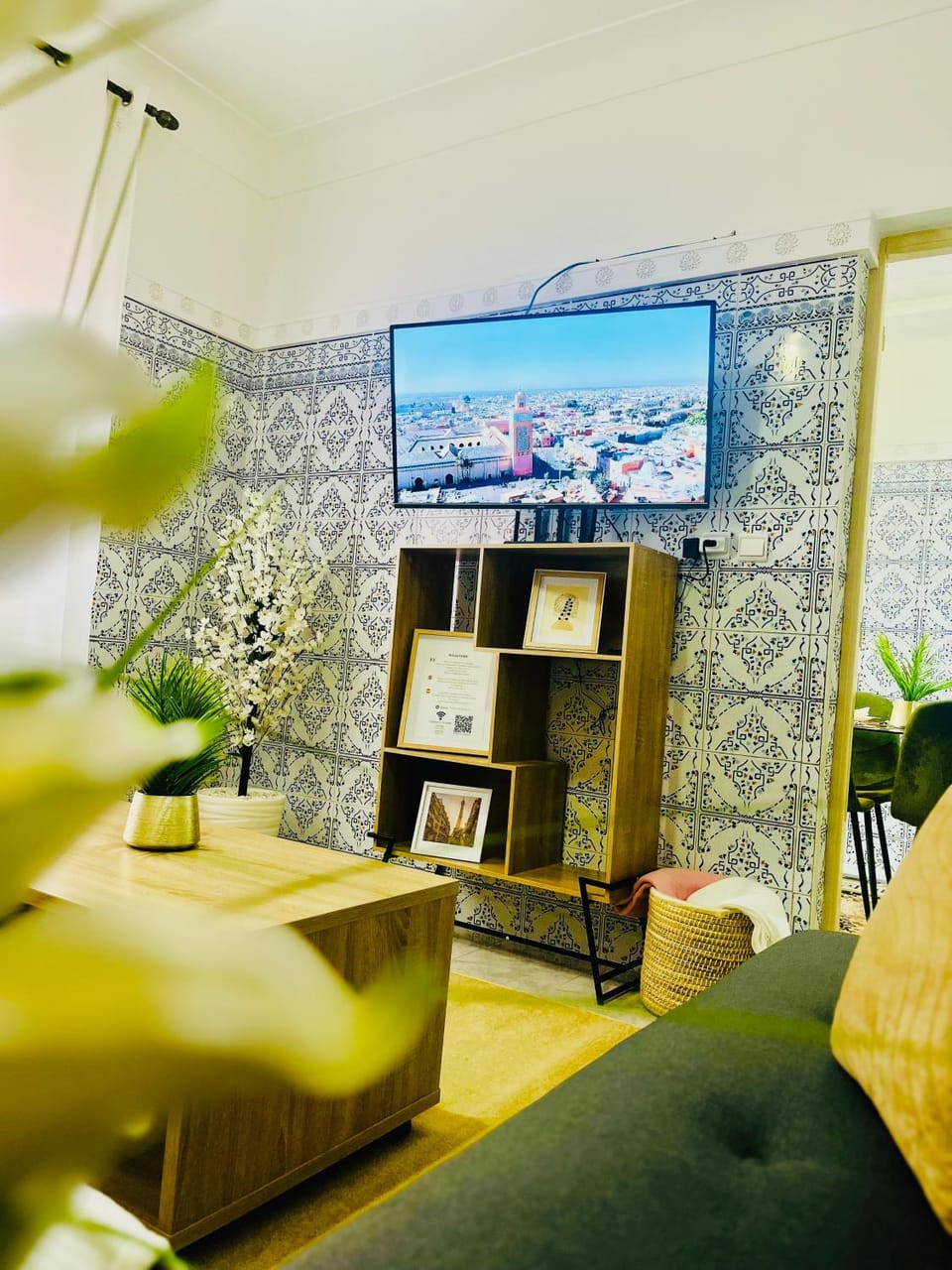 Communal lounge/ TV room, TV and multimedia, Living room, Seating area