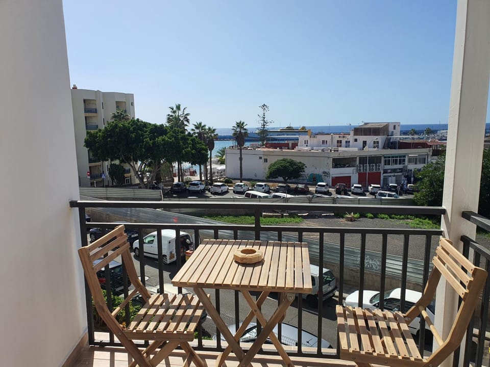 Balcony/Terrace, City view, Sea view