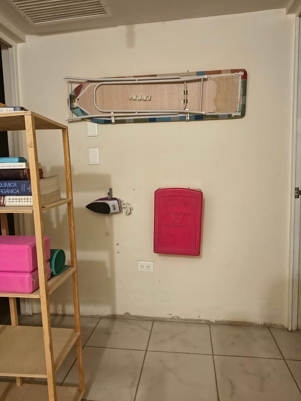 Airport Hostel Vacation rental in Ciudad Juarez