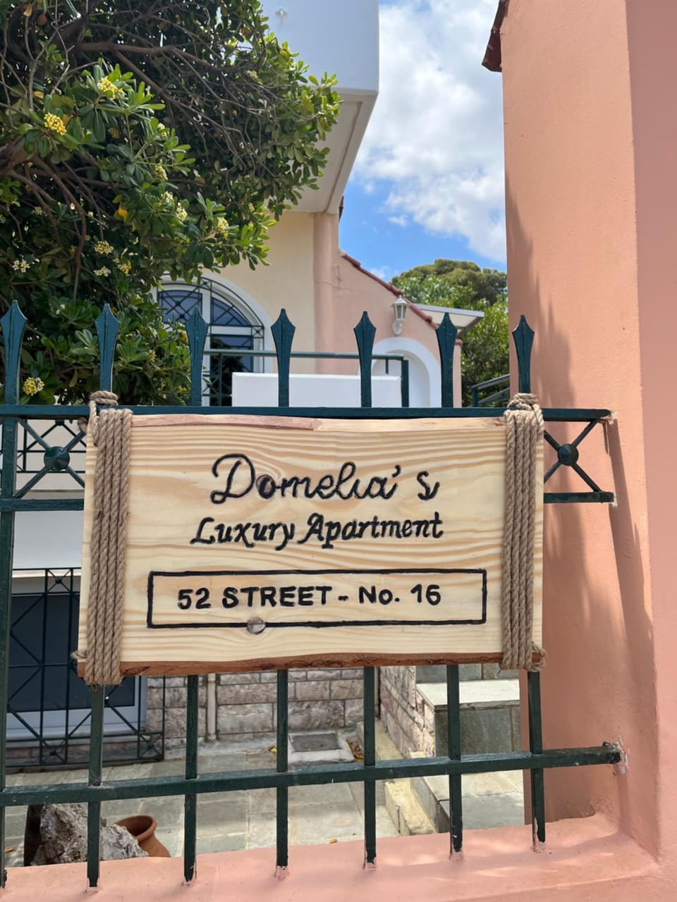 Logo/Certificate/Sign