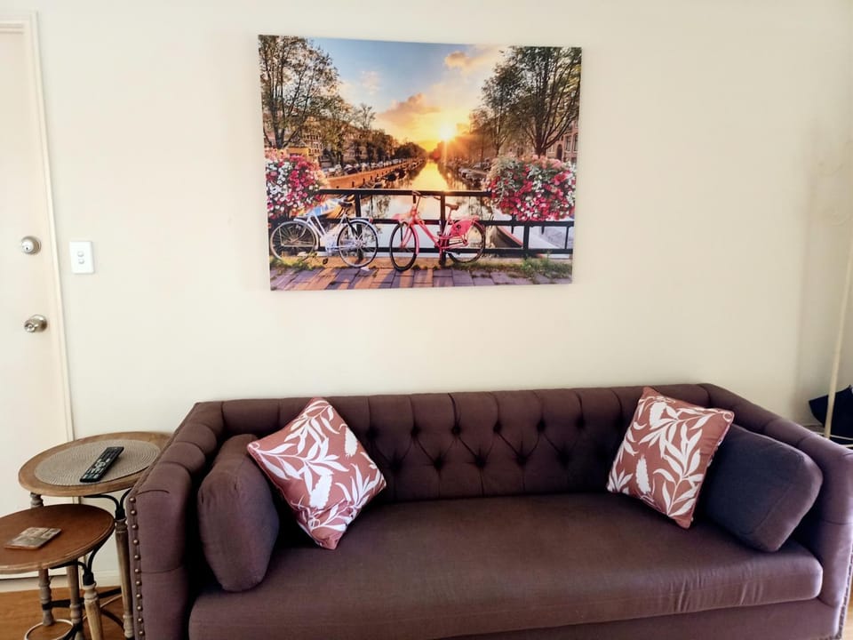 Tingalpa Townhouse Treat Apartment in Brisbane