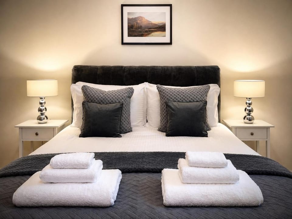 Bed, Bedroom