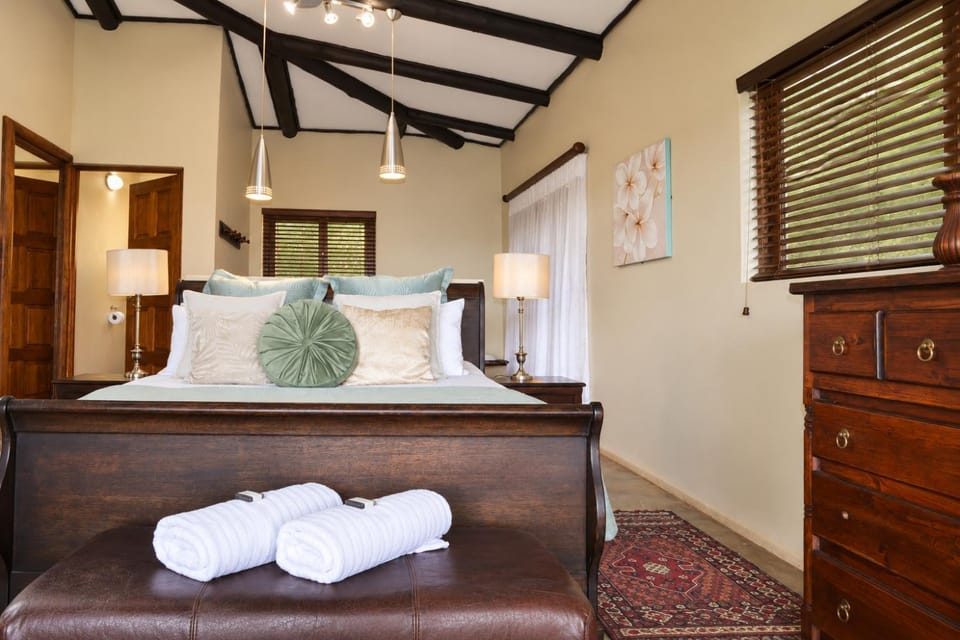 Bee-Eater Cottage, DaGama Dam Villa in South Africa