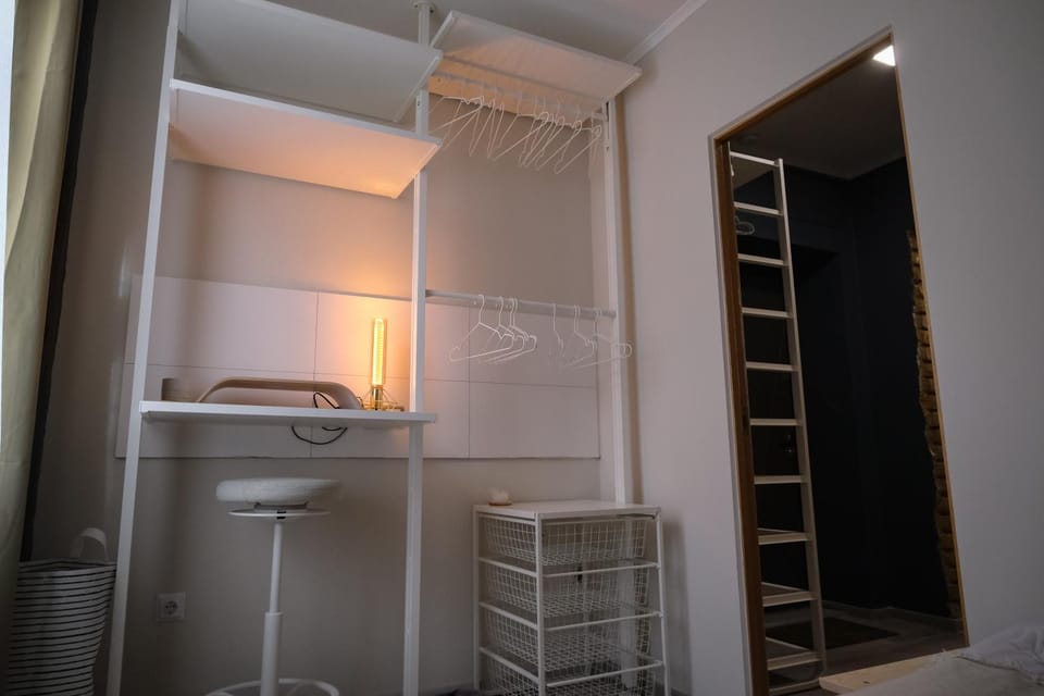 wardrobe