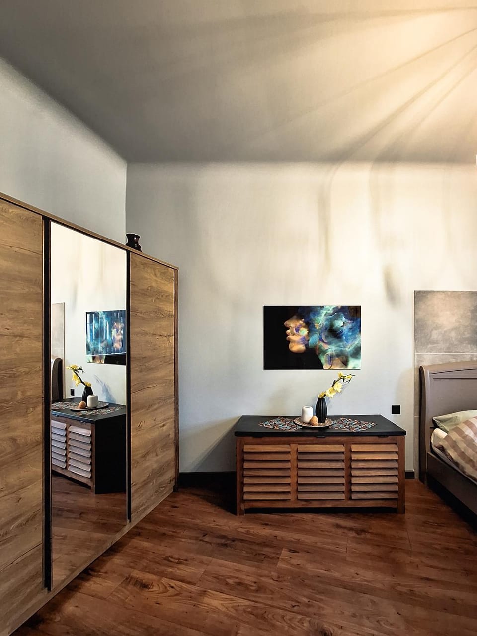 Bedroom, wardrobe