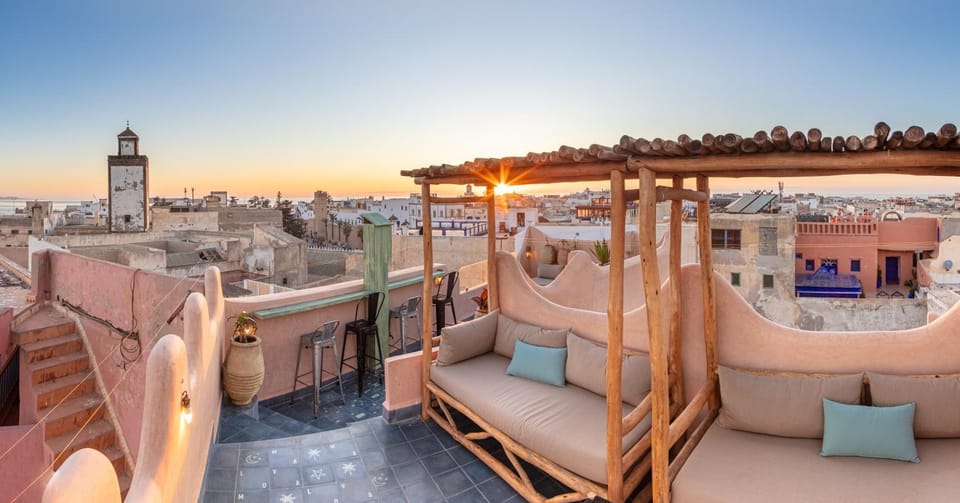 View (from property/room), Balcony/Terrace, City view, Internal: Not applicable to any particular room