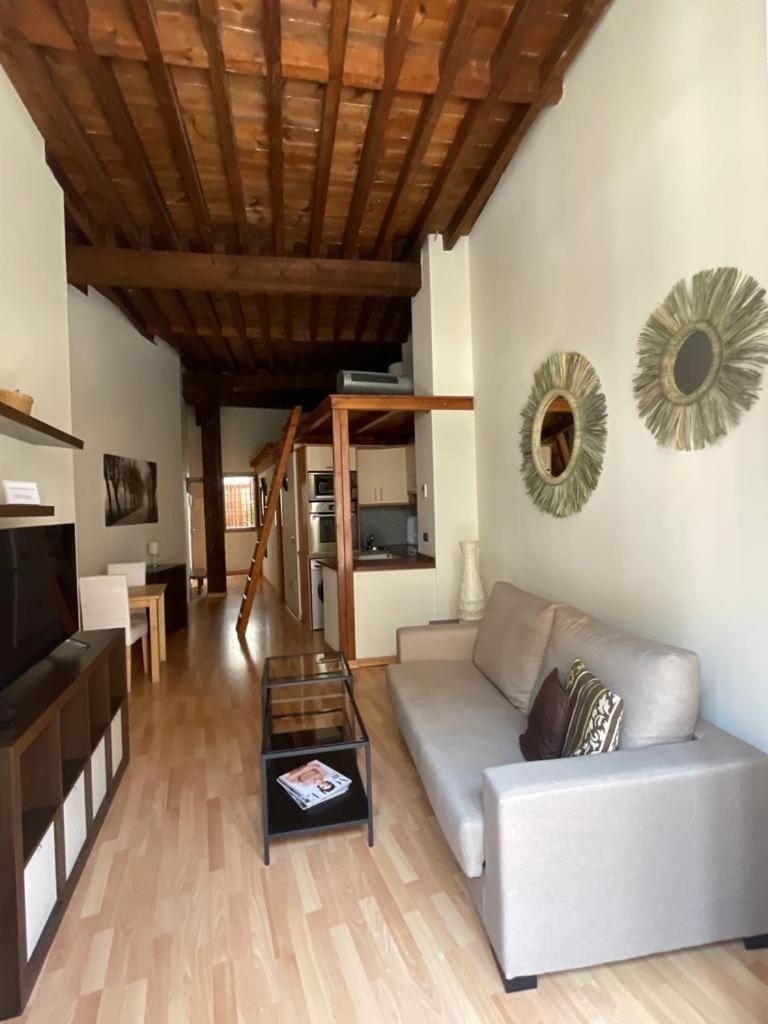 Wonderful Apartment in Malaga Oldtown Calle Carreteria FREE WIFI&AC Apartment in Malaga