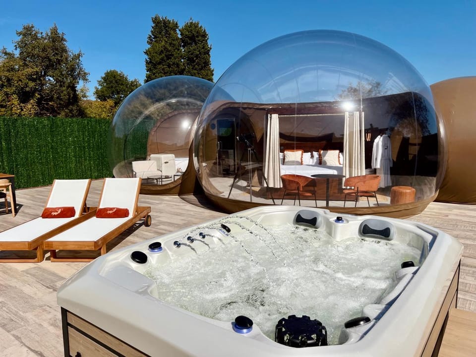 Natural landscape, Hot Tub, sunbed