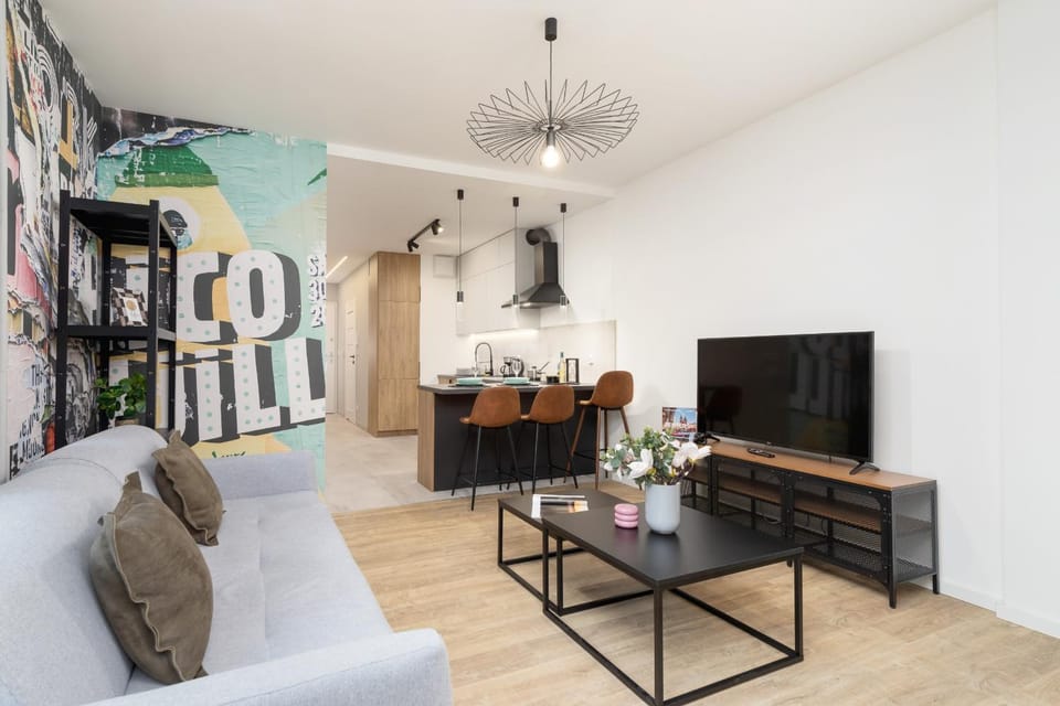 Communal lounge/ TV room, TV and multimedia, Living room, Seating area