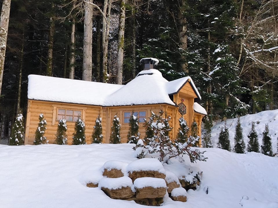 Au Doubs Kota Campground/ 
RV Resort in Neuchâtel, Switzerland