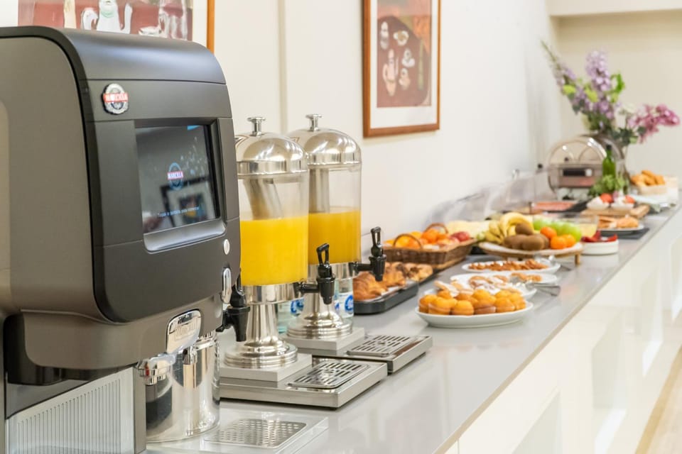 Food and drinks, Breakfast, Buffet breakfast