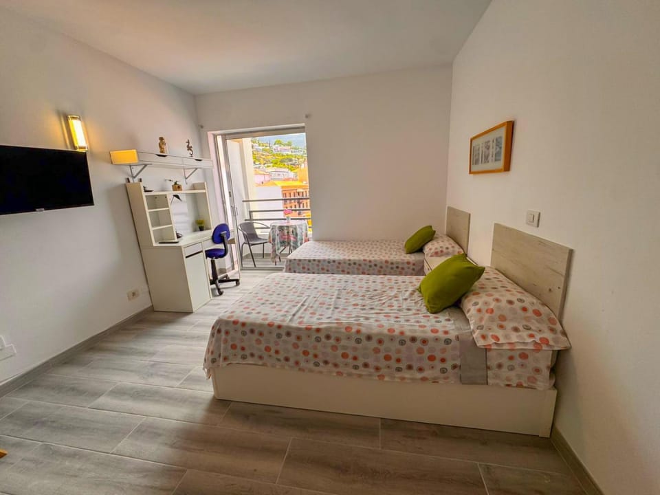 Luminoso apartamento en la Plaza del Charco Apartment in Puerto de la Cruz