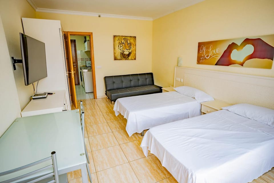 TV and multimedia, Bedroom