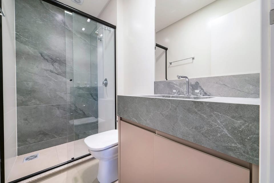 Toilet, Photo of the whole room