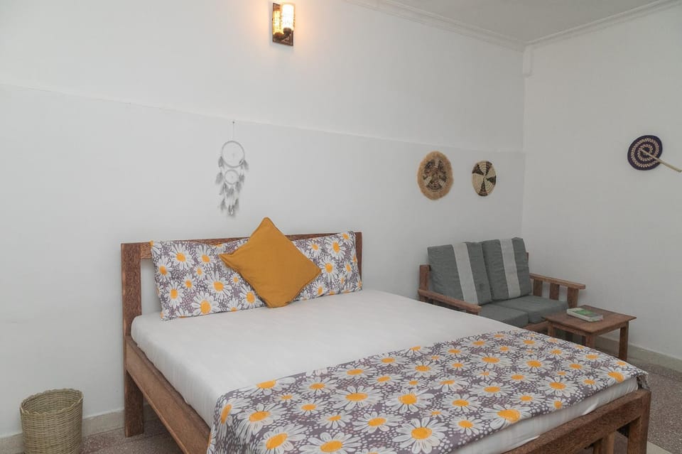 Bed, Decorative detail, Bedroom
