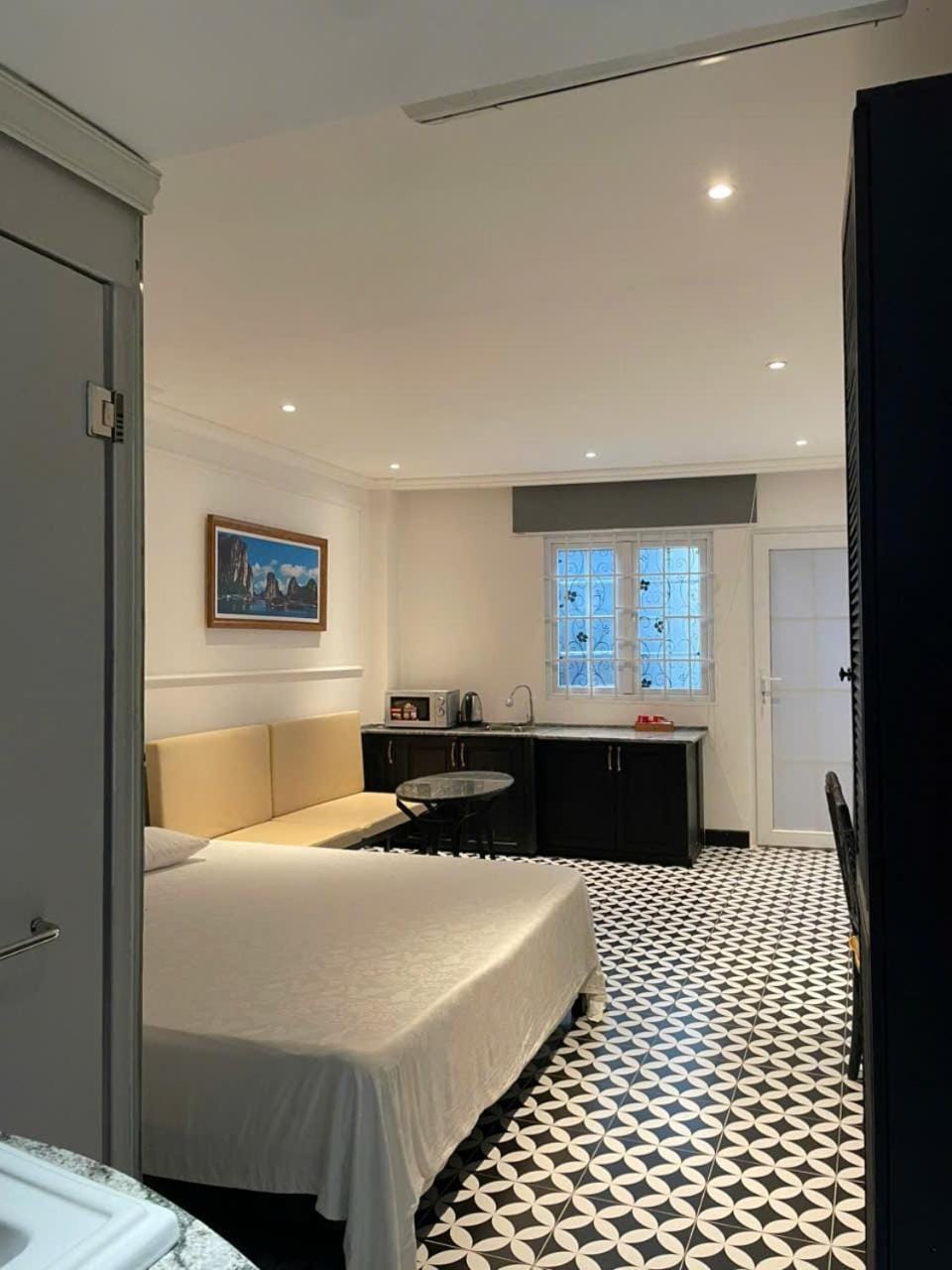 Bed, Kitchen or kitchenette, Photo of the whole room, Bedroom, wardrobe