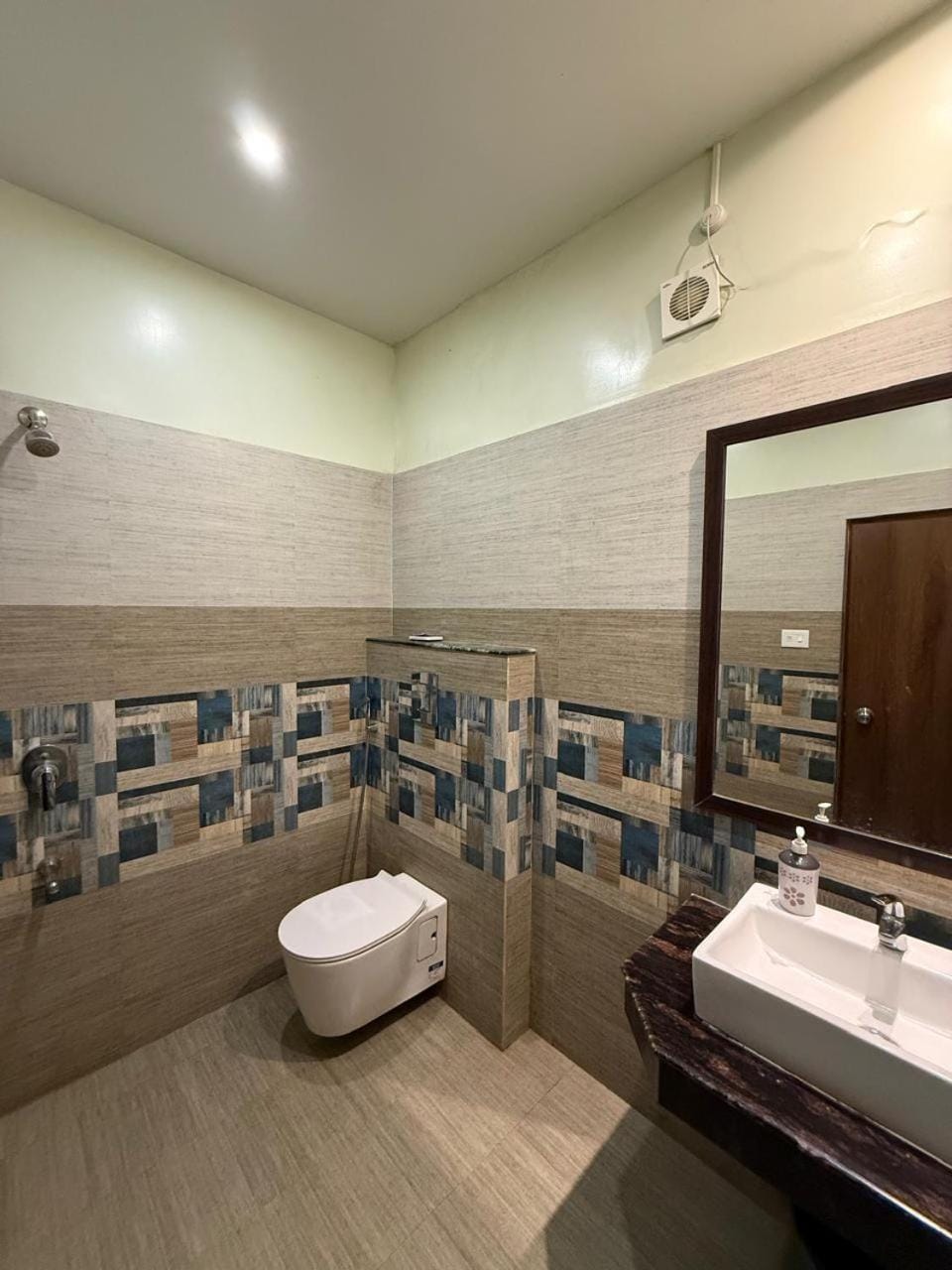 Toilet, Bathroom