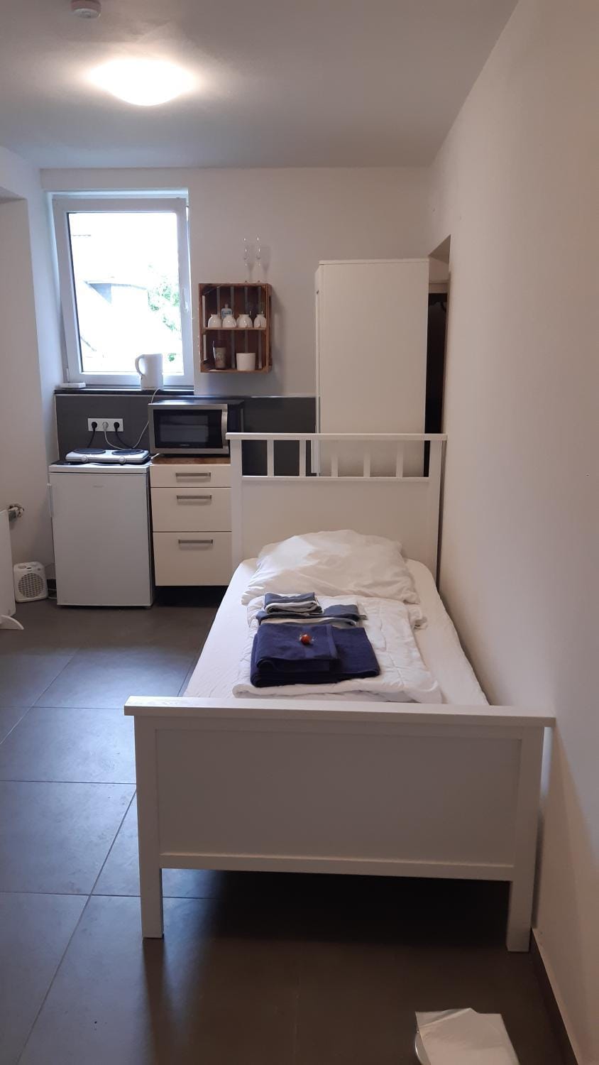 Zimmer auf Bauernhof Farm Stay in Bergisch Gladbach