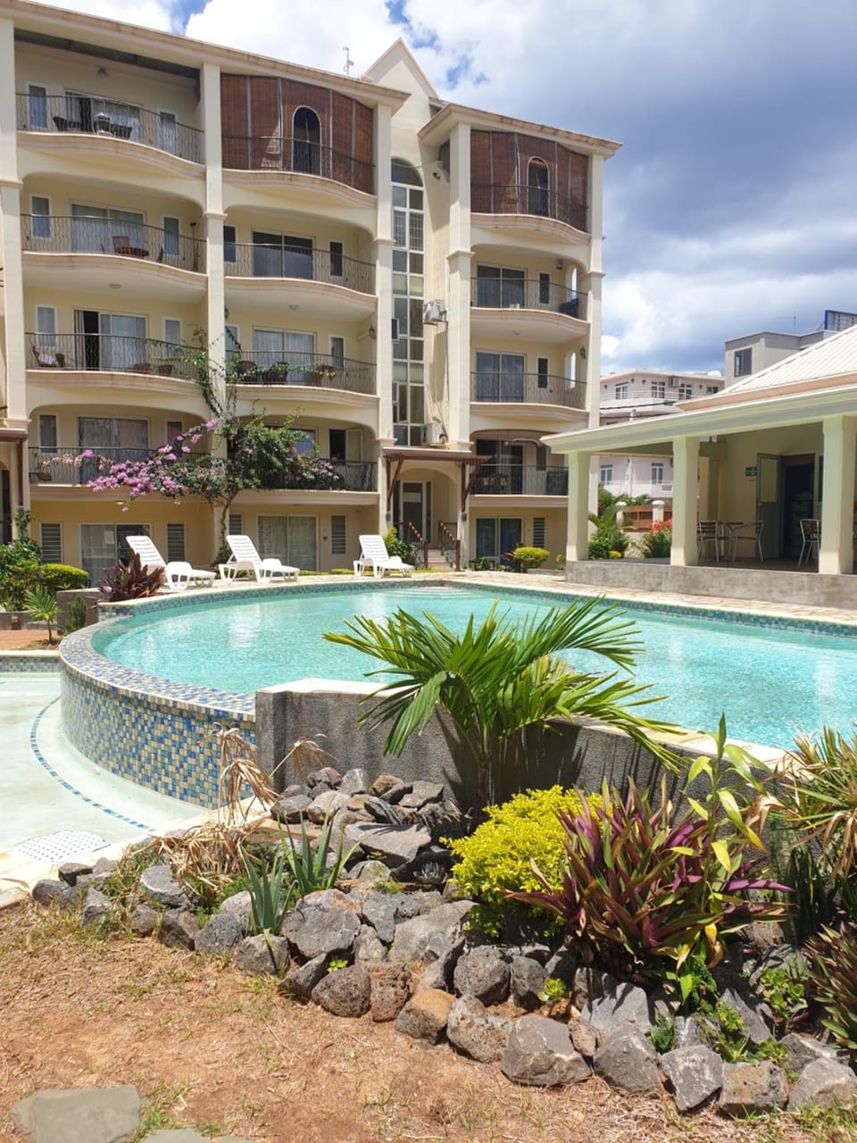 Property building, Swimming pool
