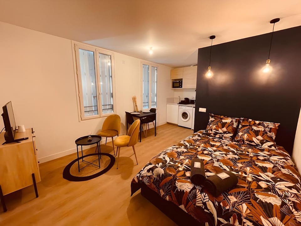 Bed, TV and multimedia, Kitchen or kitchenette, Living room, Seating area, oven, pet friendly