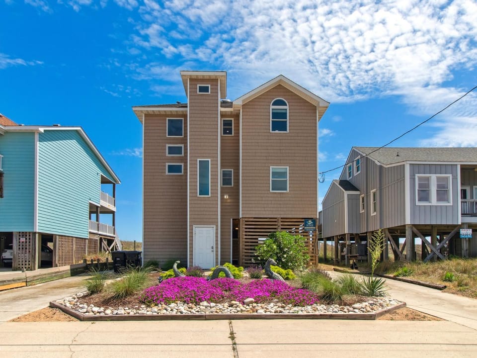 5055 - Sea La Vie House in Kill Devil Hills