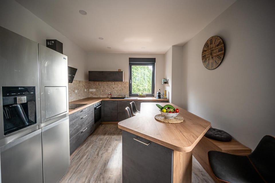Gite St Nicolas ancien corps de ferme horticole Apartment in Grand Est