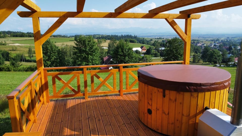 Day, Natural landscape, Hot Tub, View (from property/room), Balcony/Terrace