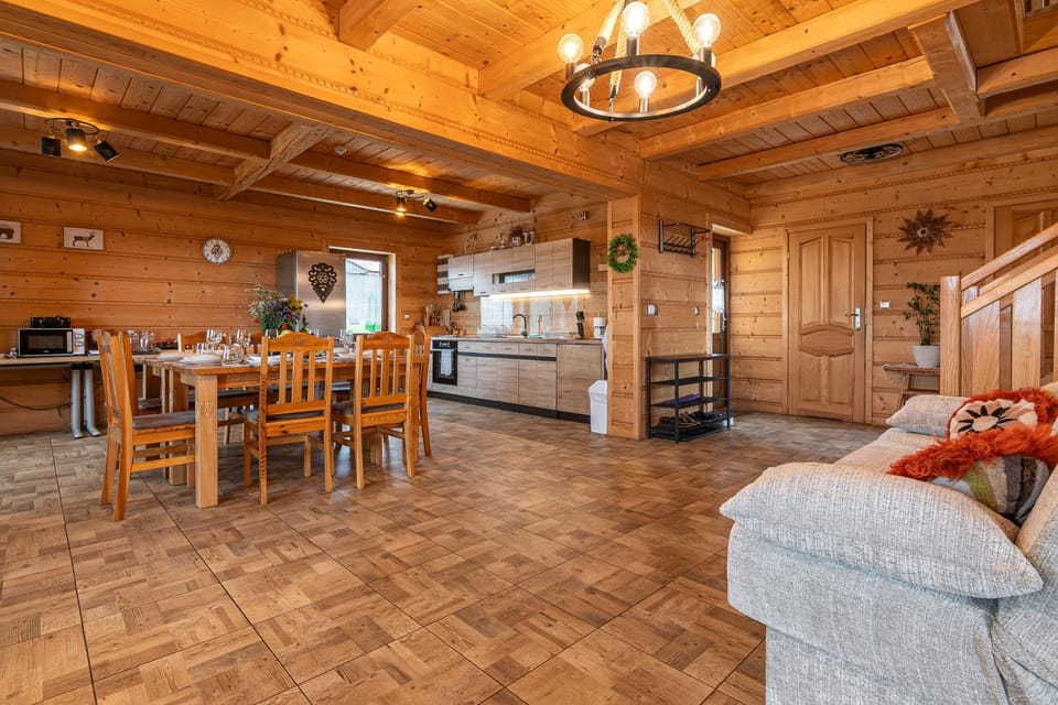 Kitchen or kitchenette, Living room, Seating area, Dining area, pet friendly, stove