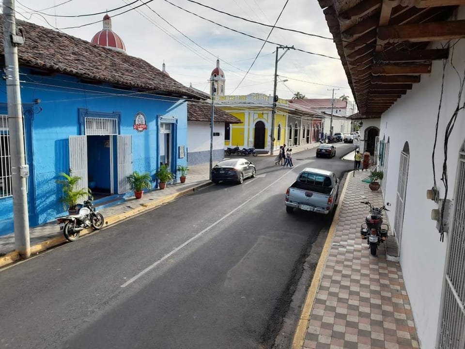 Neighbourhood, Street view, Parking