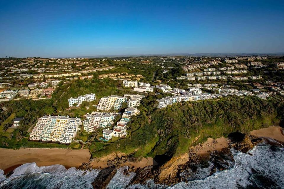 10 AKROTIRI, SANTORINI ESTATE - Families only Apartment in Dolphin Coast
